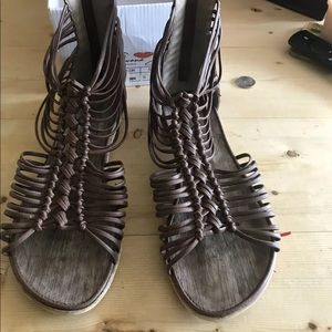 Givona Jolie Gladiator Sandal Brown Size 8